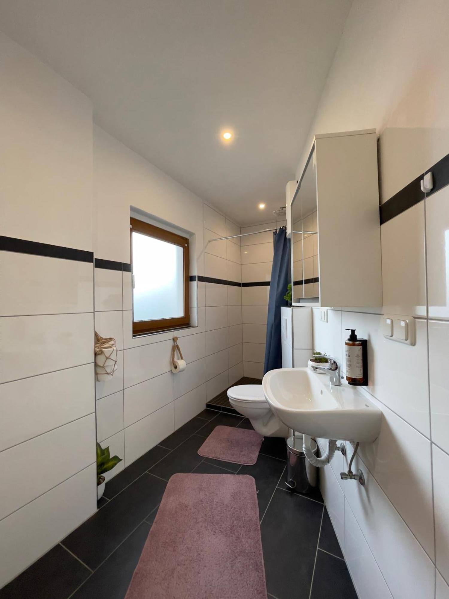 Gemuetliches Apartment In ไกเซนไฮม์ ภายนอก รูปภาพ
