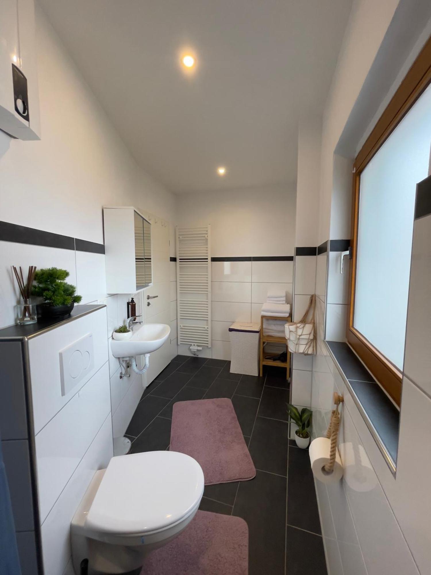 Gemuetliches Apartment In ไกเซนไฮม์ ภายนอก รูปภาพ